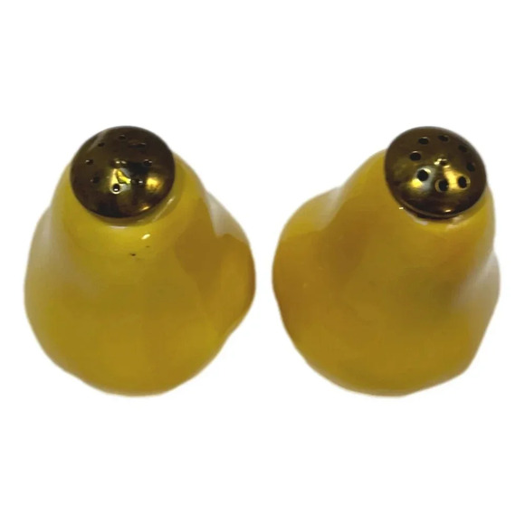 Vintage Salt Pepper Yellow Pears Ceramic Metal Tops Japan 1950s - Picture 2 of 7